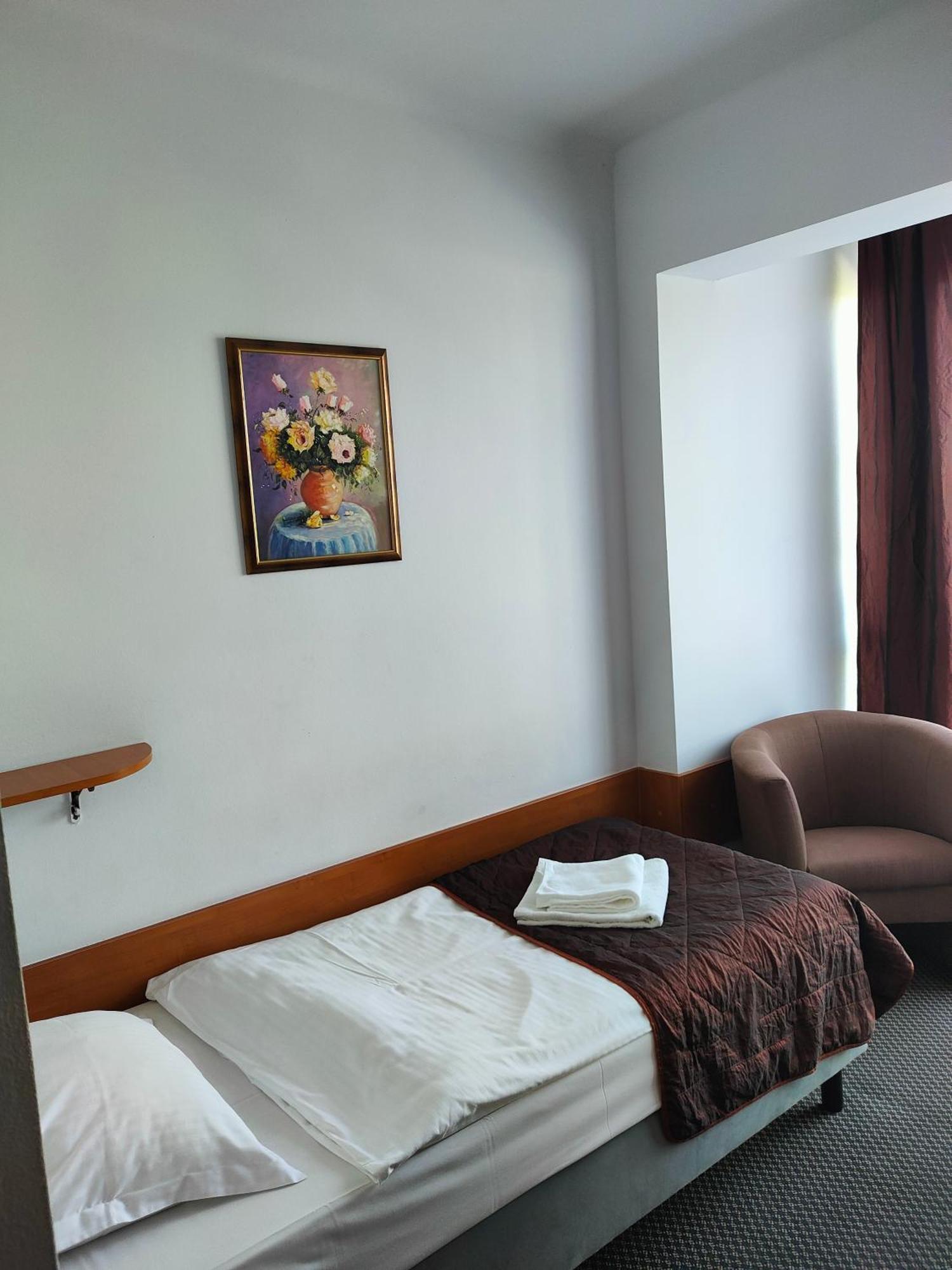 Hotelsلوبلين المظهر الخارجي الصورة